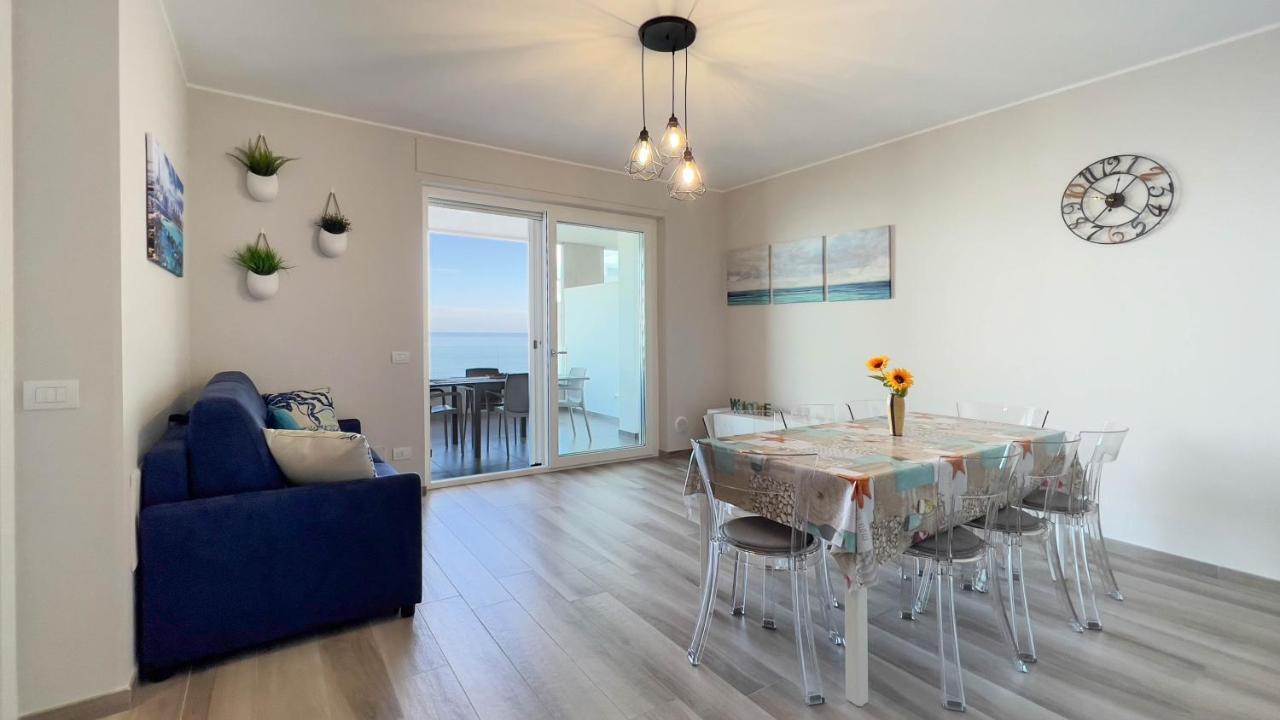 Appartamento WePuglia - Dimora Adriatica Monopoli Esterno foto